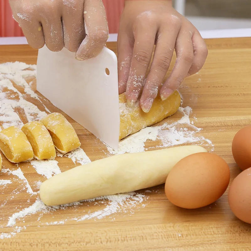 Kitchen Scraper Pastry Cutters Baking Tools Cream Cake Bread Scraper Cutter Healthy Material Food Making Tools
Kitchen Scraper Pastry Cutters Baking Tools Cream Cake Bread Scraper Cutter Healthy Material Food Making Tools