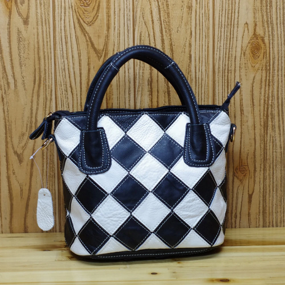 Casual Black and White Plaid Geometric Leopard Print Decorate Women Handbags Multi-function Genuine Leather Lady Messenger Bags
Casual Black and White Plaid Geometric Leopard Print Decorate Women Handbags Multi-function Genuine Leather Lady Messenger Bags