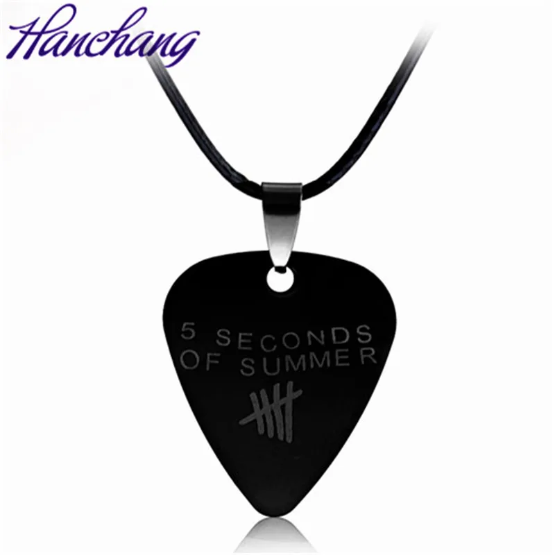 Famous Rock Band Heart Pendant Necklace for Music Fans Women Men Fashion Jewekry Collier Girls Accessories Rope Chain Necklace
Famous Rock Band Heart Pendant Necklace for Music Fans Women Men Fashion Jewekry Collier Girls Accessories Rope Chain Necklace