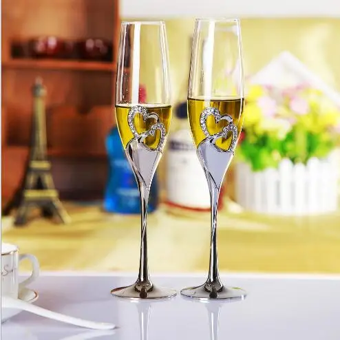 2 PCS /Set Crystal Wedding Toasting Champagne Flutes Glasses Drink Cup Party Marriage Wine Decoration Cups For Parties Gift Box
2 PCS /Set Crystal Wedding Toasting Champagne Flutes Glasses Drink Cup Party Marriage Wine Decoration Cups For Parties Gift Box