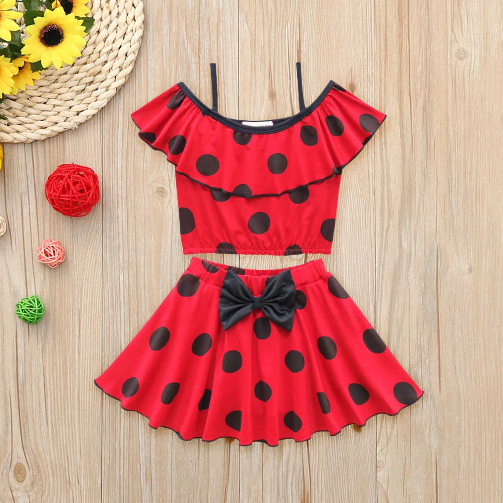2019 Summer Girls Dot Print Bowknot Bikini Children Ruffle Swimwear Toddler Strap Swimsuit Kids Baby Beach Swim Suit Monokini
2019 Summer Girls Dot Print Bowknot Bikini Children Ruffle Swimwear Toddler Strap Swimsuit Kids Baby Beach Swim Suit Monokini