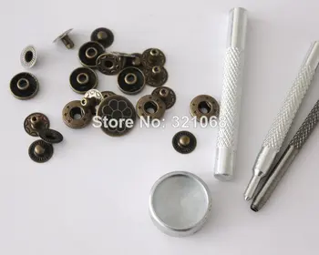 100 sets / lot metal snaps the purse buckle 633 vintage pattern metal hidden-interlocking + a set of buttons tools
100 sets / lot metal snaps the purse buckle 633 vintage pattern metal hidden-interlocking + a set of buttons tools