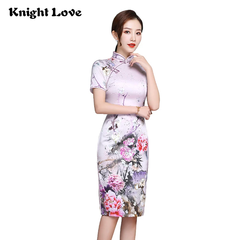 New Chinese Traditional Dress Women's Silk Satin Cheongsam Qipao Flower Print Comfortable Short Sleeves Party Dresses
New Chinese Traditional Dress Women's Silk Satin Cheongsam Qipao Flower Print Comfortable Short Sleeves Party Dresses