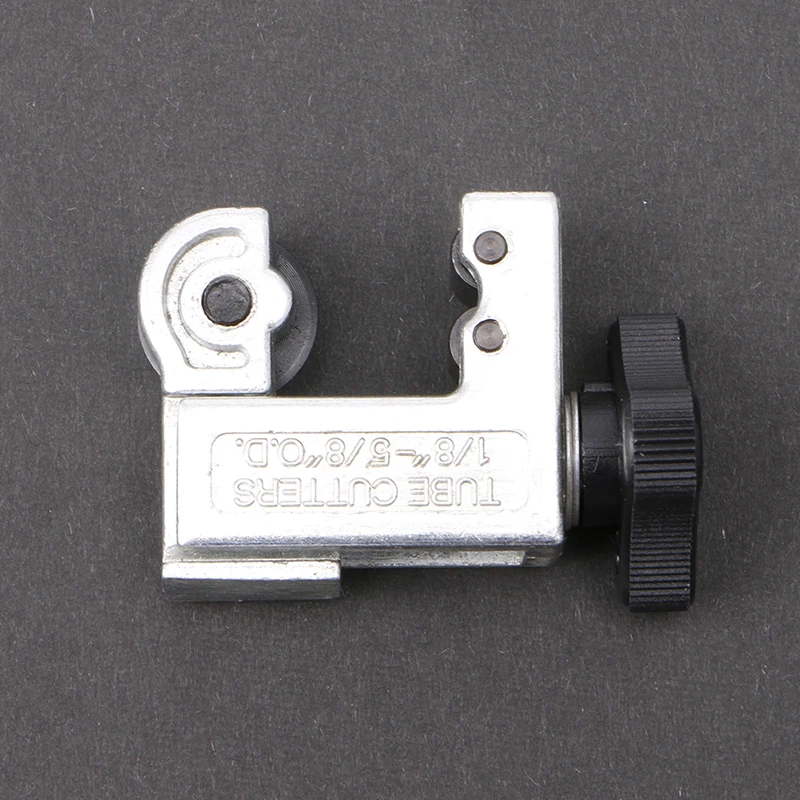 OOTDTY 1/8"-5/8" Tube Pipe Cutters Heavy Duty Cuts Pvc Plastic Brass Copper Aluminum 
OOTDTY 1/8"-5/8" Tube Pipe Cutters Heavy Duty Cuts Pvc Plastic Brass Copper Aluminum