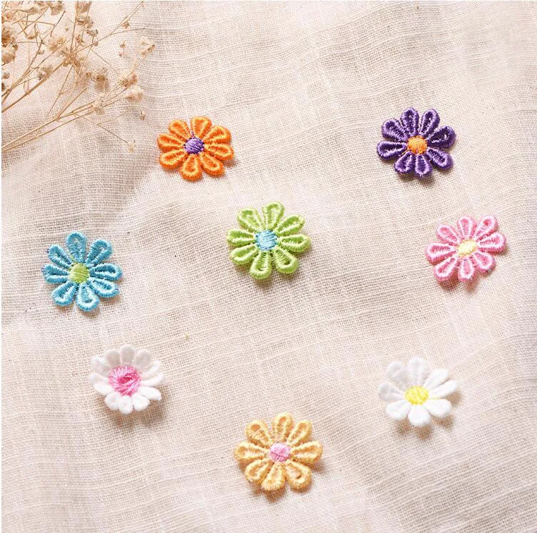 10Pcs/set Embroidered Applique Flowers Patch Iron On Sew DIY Craft patches Clothes pants Decor accessories
10Pcs/set Embroidered Applique Flowers Patch Iron On Sew DIY Craft patches Clothes pants Decor accessories