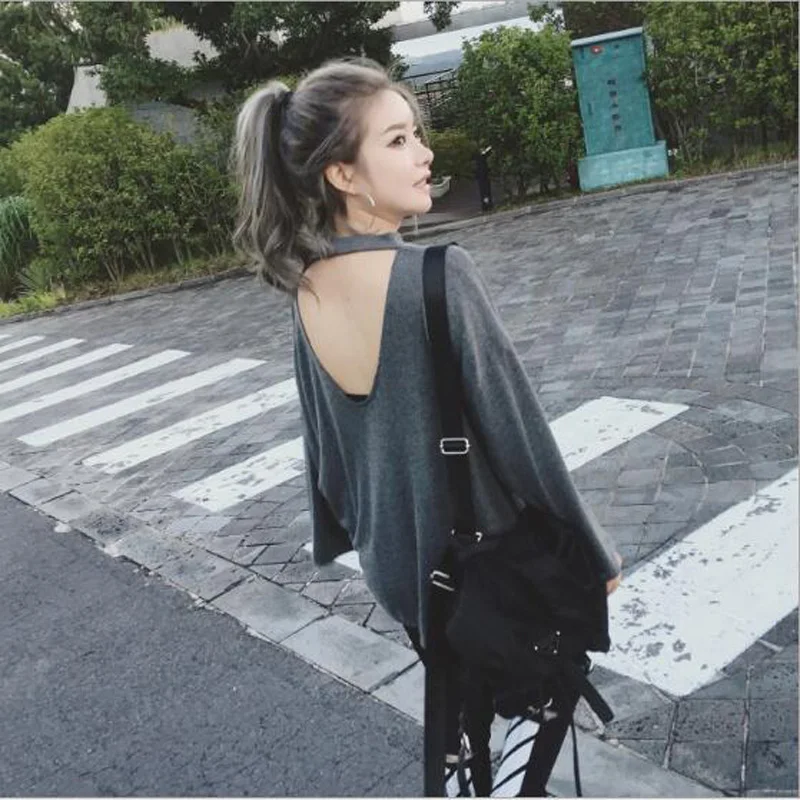Fashion Style T shirt Women Solid Color Long Sleeve V Neck Backless Women Tops Tees Casual Loose T-shirt Woman
Fashion Style T shirt Women Solid Color Long Sleeve V Neck Backless Women Tops Tees Casual Loose T-shirt Woman