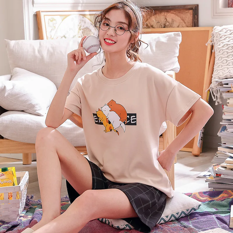 Letter stripe printed short-sleeved T-shirt shorts 2 piece set pajamas cute Pikachu cat pyjamas women girl pijama mujer invierno
Letter stripe printed short-sleeved T-shirt shorts 2 piece set pajamas cute Pikachu cat pyjamas women girl pijama mujer invierno