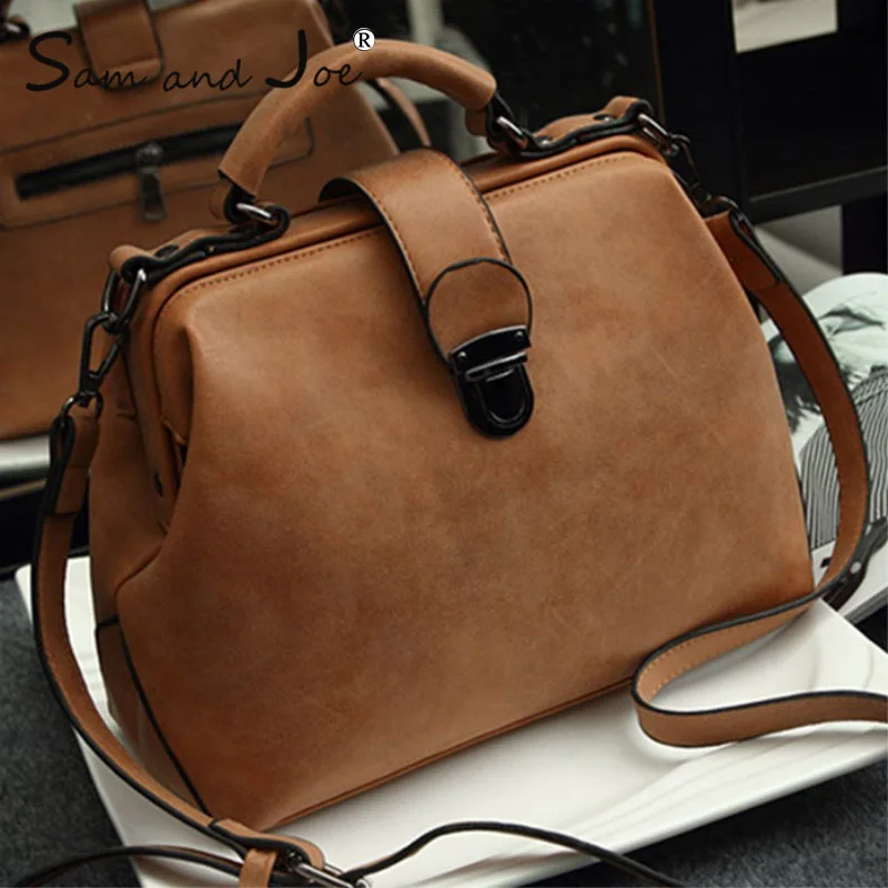 2019 New Retro Doctor Bag Fashion Large Capacity Messenger Bag Ladies Shoulder Bag Scrub Leather Leather Handbag Two New Style
2019 New Retro Doctor Bag Fashion Large Capacity Messenger Bag Ladies Shoulder Bag Scrub Leather Leather Handbag Two New Style