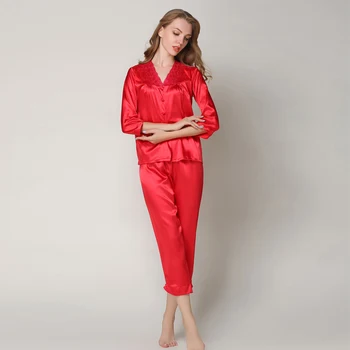 Women Silk Satin Pajama Set V-neck Pijama Feminino Lace Pyjama Set Solid Sleepwear Fashion Indoor Clothing
Women Silk Satin Pajama Set V-neck Pijama Feminino Lace Pyjama Set Solid Sleepwear Fashion Indoor Clothing