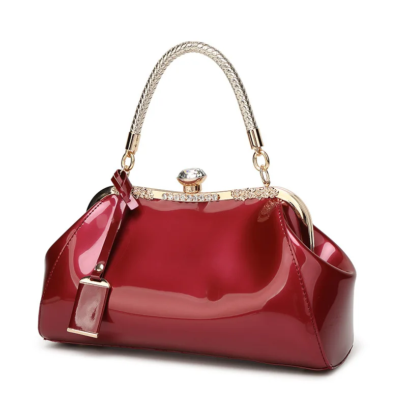 Ladies 2019 New European and American Fashion Diamond Patent Leather Handbag Atmosphere Shoulder Slung Bridal Dinner Bag
Ladies 2019 New European and American Fashion Diamond Patent Leather Handbag Atmosphere Shoulder Slung Bridal Dinner Bag