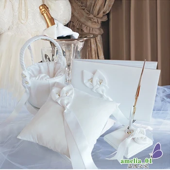 4Pcs/set White Satin callas Wedding Decor Bridal Satin Ring Pillow+Flower Basket+Guest Book+Pen Set bride Products Supplies
4Pcs/set White Satin callas Wedding Decor Bridal Satin Ring Pillow+Flower Basket+Guest Book+Pen Set bride Products Supplies