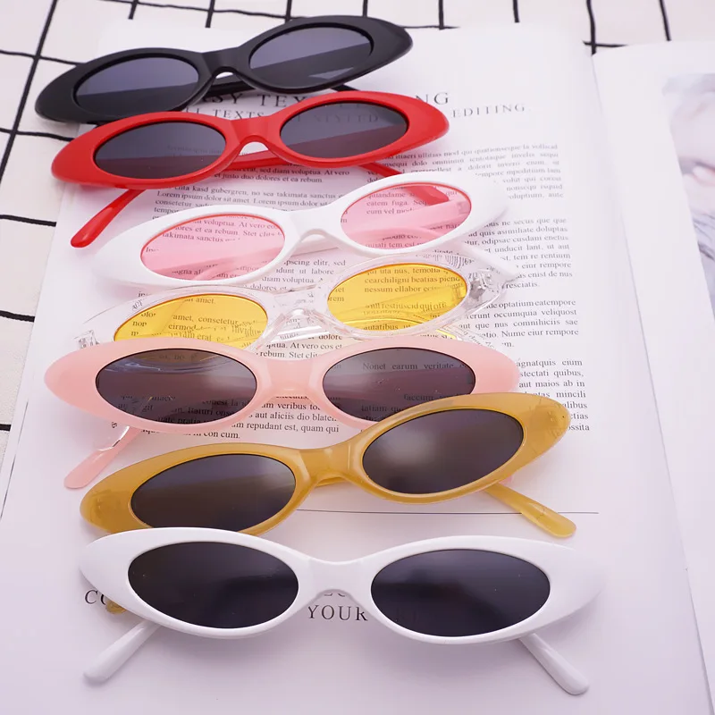 Tiny frame Sunglasses Women Brand Vintage online star Mirror Lens dress up jelly Sun Glasses Shades
Tiny frame Sunglasses Women Brand Vintage online star Mirror Lens dress up jelly Sun Glasses Shades