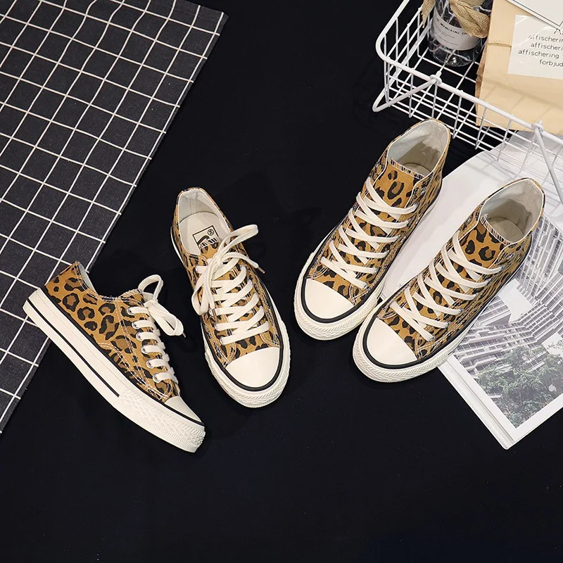 Women Sneakers Tenis Feminino Canvas Shoes Star Printed Leopard Walking Shoes Woman Shoe Woman zapatillas mujer A3-05
Women Sneakers Tenis Feminino Canvas Shoes Star Printed Leopard Walking Shoes Woman Shoe Woman zapatillas mujer A3-05