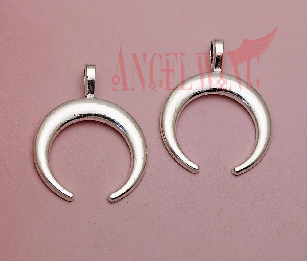 15pcs/lot--33x26mm, moon chams, Antique silver plated Ox Horn Shape charms,DIY supplies ,Jewelry accessories
15pcs/lot--33x26mm, moon chams, Antique silver plated Ox Horn Shape charms,DIY supplies ,Jewelry accessories