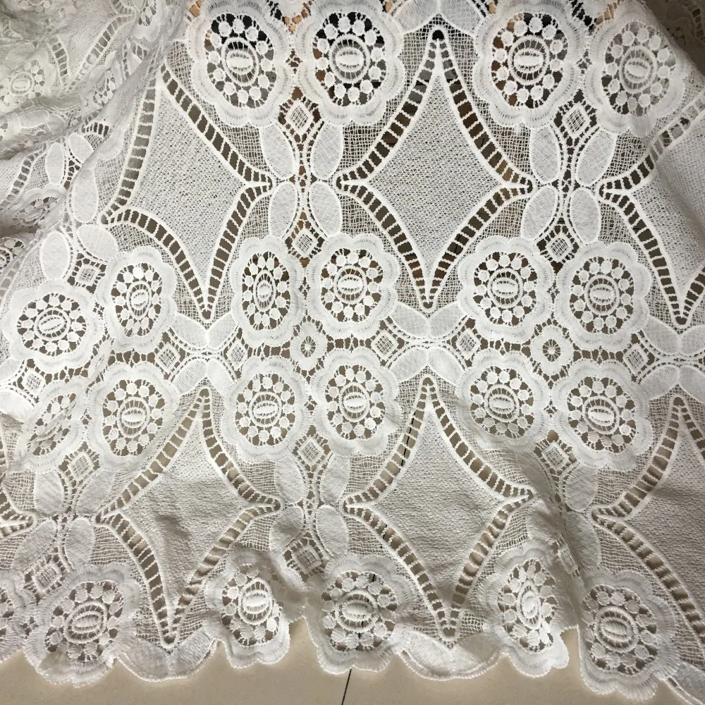 2yards African Chemical Lace Fabric High Quality Water Soluble White Nigerian Guipure Wedding Dress African Cord Lace Fabric
2yards African Chemical Lace Fabric High Quality Water Soluble White Nigerian Guipure Wedding Dress African Cord Lace Fabric