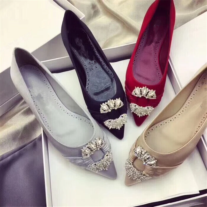 Women Silk Stain Flats Shoes Moccasins Mother Loafers Soft Leisure Flats Casual Female Driving Ballet Footwear Brand Crystal 40
Women Silk Stain Flats Shoes Moccasins Mother Loafers Soft Leisure Flats Casual Female Driving Ballet Footwear Brand Crystal 40