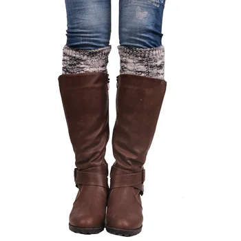 200pairs/lot women's new fashion miexed color short twist knit leg warmer/boot cuff
200pairs/lot women's new fashion miexed color short twist knit leg warmer/boot cuff