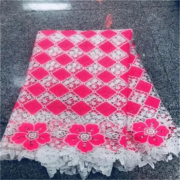 Very nice eyelet embroidery guipure lace fabric 2019 African lace fabric Beautiful Edge high quality 5 yards/ pc
Very nice eyelet embroidery guipure lace fabric 2019 African lace fabric Beautiful Edge high quality 5 yards/ pc