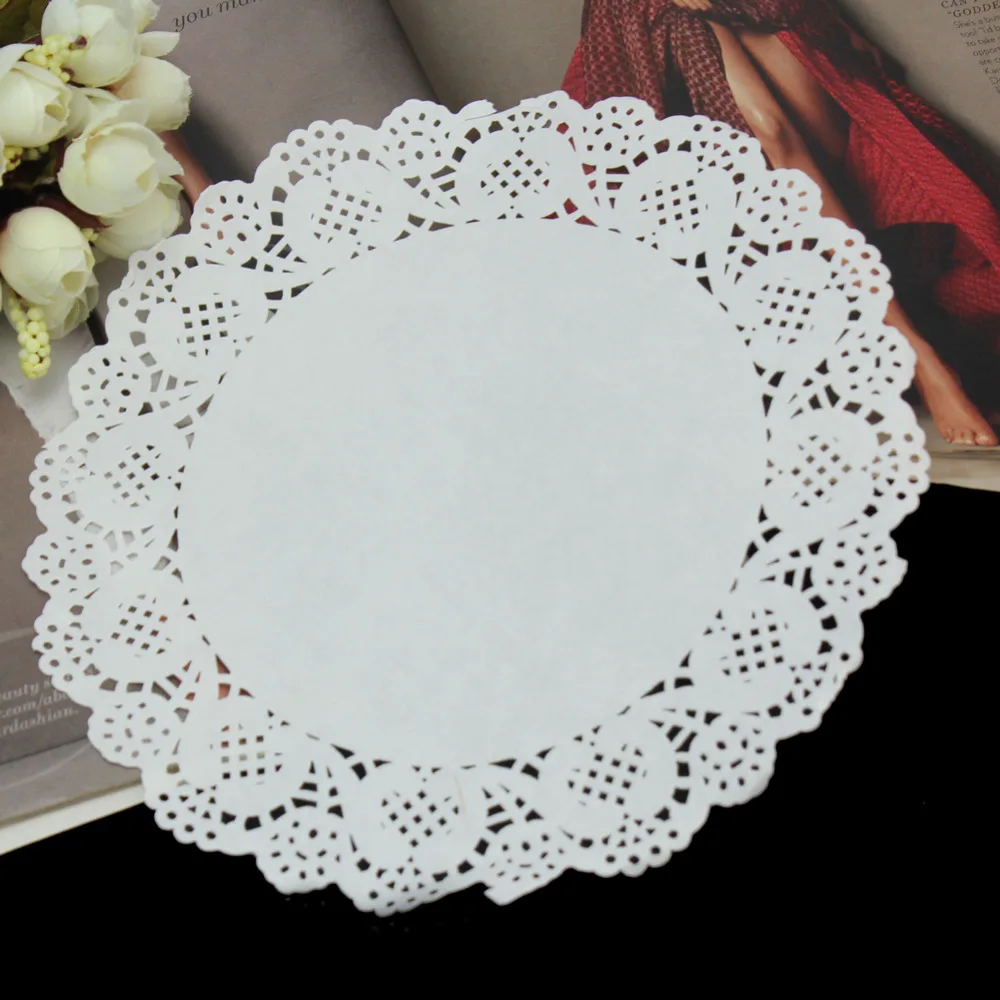 50pcs/Lot White 19cm Round Lace Paper Cake Doilies Placemat Cupcake Baking Dishes Pan Cake Paper pad Wedding Party Table Decor
50pcs/Lot White 19cm Round Lace Paper Cake Doilies Placemat Cupcake Baking Dishes Pan Cake Paper pad Wedding Party Table Decor