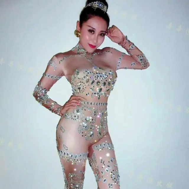 Bars Singers Rhinestone Bodysuit Strass Leotard Models Show Stage Jumpsuit Female gogo Rompers Celebrate Women Birthday Outfits
Bars Singers Rhinestone Bodysuit Strass Leotard Models Show Stage Jumpsuit Female gogo Rompers Celebrate Women Birthday Outfits