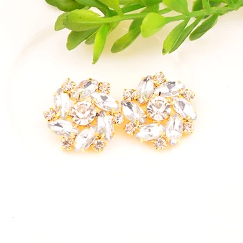 Clear Rhinestone Buttons With Shank Back Used On Headband Or Decoration 100pcs/lot 18MM Gold Color
Clear Rhinestone Buttons With Shank Back Used On Headband Or Decoration 100pcs/lot 18MM Gold Color