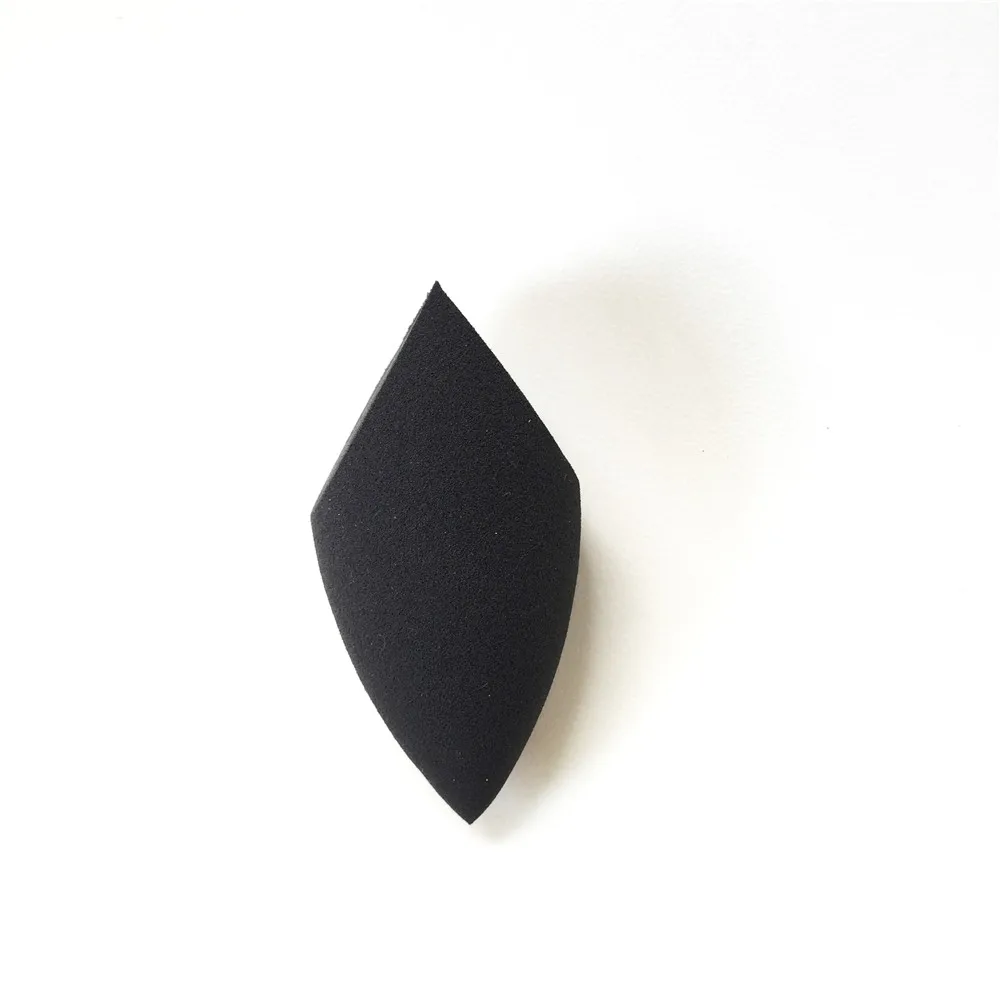 Cherry Darling Makeup Blender Black _ 7