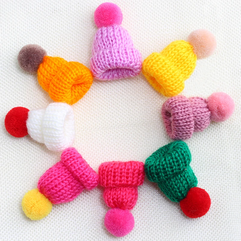 Colorful Mini Hat Brooches Sweater Collar Fashion Cute Brooch for Women And Kids Knitted Hairball Badges Pins Clothes Jewelry
Colorful Mini Hat Brooches Sweater Collar Fashion Cute Brooch for Women And Kids Knitted Hairball Badges Pins Clothes Jewelry