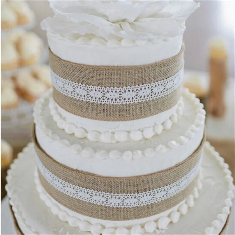 Christmas Decor 2m Natural Burlap Hessian Ribbon with Lace Detail, 5cm Widths Wedding Party Decoration Lace Trim AA7883
Christmas Decor 2m Natural Burlap Hessian Ribbon with Lace Detail, 5cm Widths Wedding Party Decoration Lace Trim AA7883
