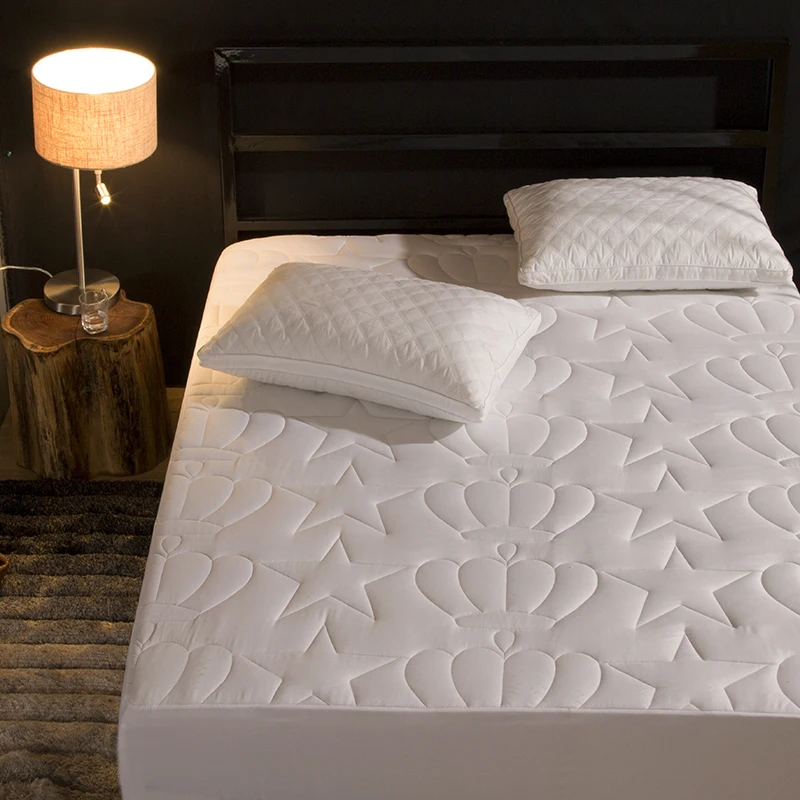 Crown Pattern Quilted Mattress Protector Pad Fitted Sheet Separated Water Bed Linens with Elastic
Crown Pattern Quilted Mattress Protector Pad Fitted Sheet Separated Water Bed Linens with Elastic