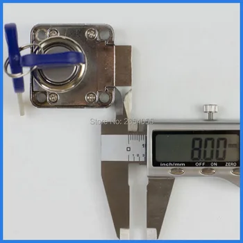 5 pcs 40mm * 40mm base high quality drawer lock display cabinet lock with same keys
5 pcs 40mm * 40mm base high quality drawer lock display cabinet lock with same keys