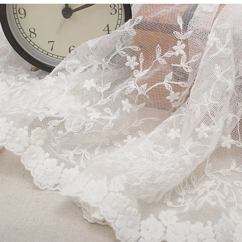 5Y/Lot 33.5cm Wide Off White New Handmade DIY Lace Embroidery Fabric Flower Soft Tulle Lace Trim Fabric -ZQ
5Y/Lot 33.5cm Wide Off White New Handmade DIY Lace Embroidery Fabric Flower Soft Tulle Lace Trim Fabric -ZQ