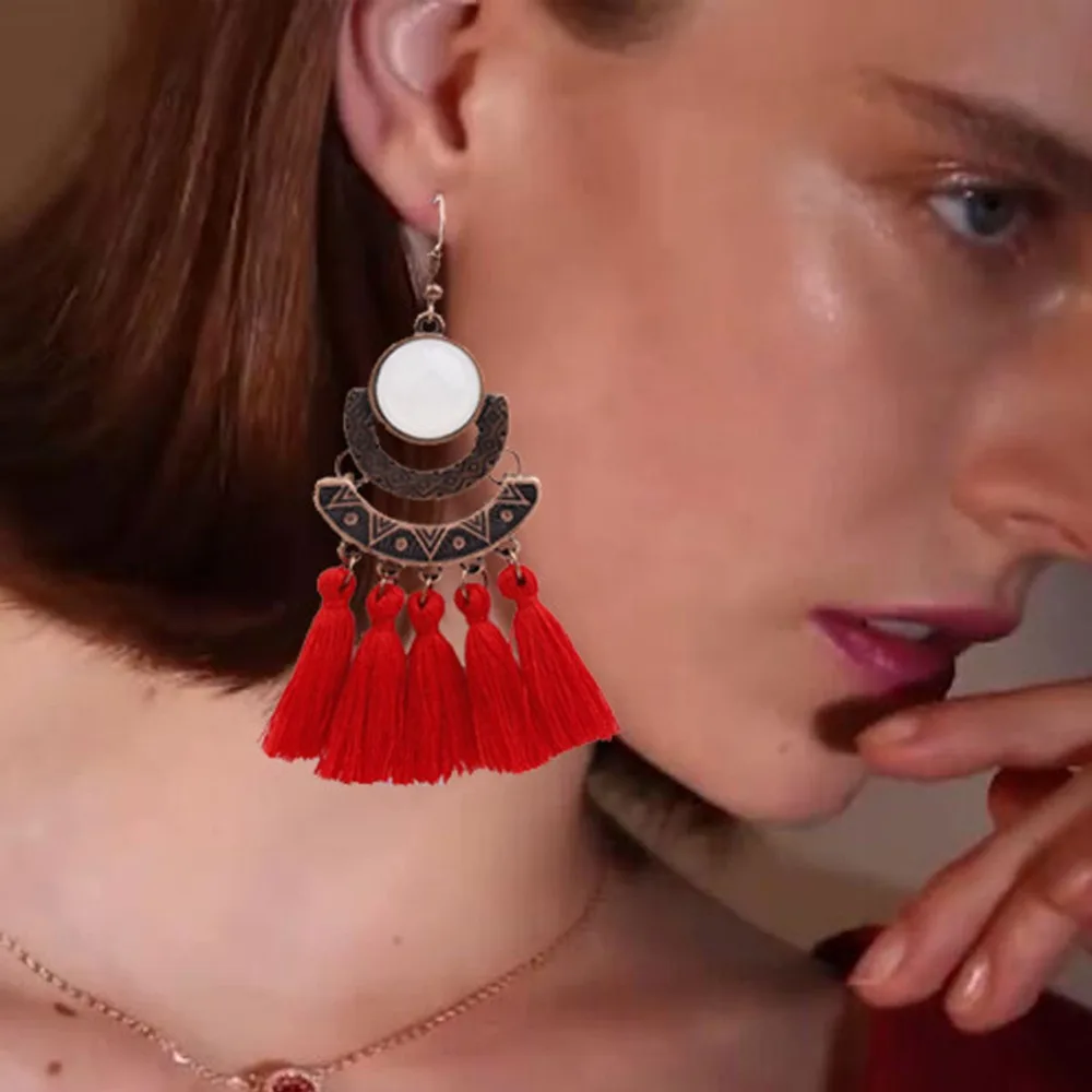 Bohemian Retro Long Tassel Earrings 2019 New Vintage Dangle Earrings For Women Fashion Ladies Statement fashion Jewelry 16 Color
Bohemian Retro Long Tassel Earrings 2019 New Vintage Dangle Earrings For Women Fashion Ladies Statement fashion Jewelry 16 Color