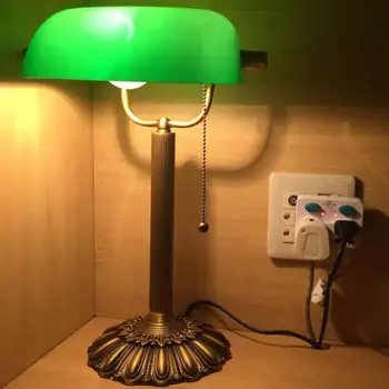 Home Office 1 pcs green Glass shade work table light reading lamp Chinese design E27 110-250V Abajur Para Quarto 1927 shanghai
Home Office 1 pcs green Glass shade work table light reading lamp Chinese design E27 110-250V Abajur Para Quarto 1927 shanghai