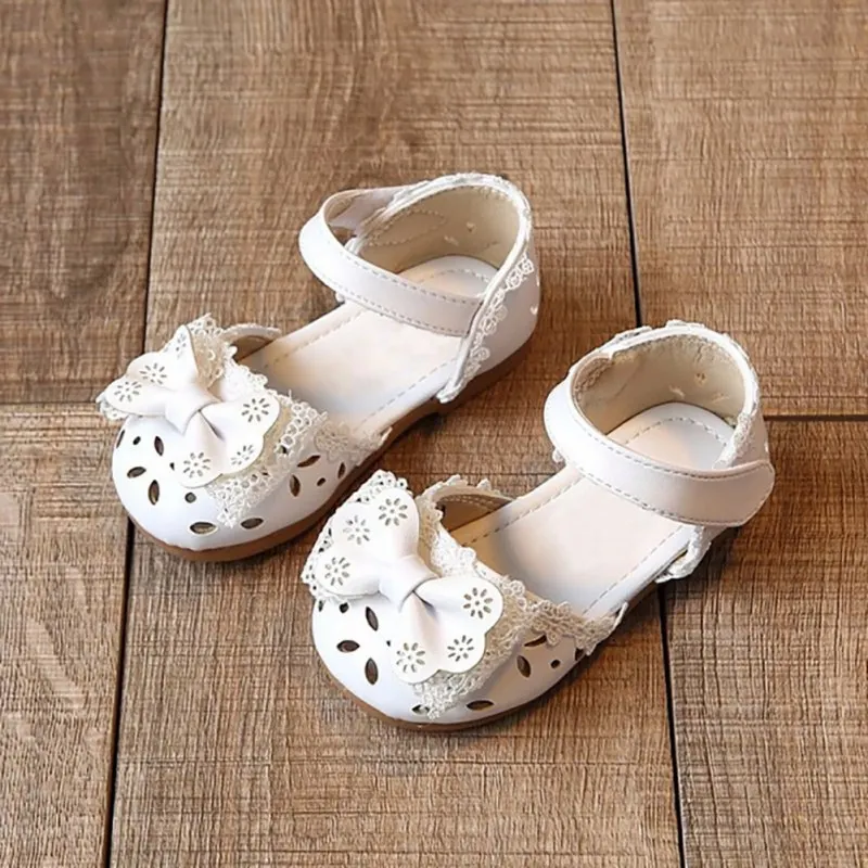 Summer Fashion Girls Sandals Anti Slip Soft Sole Bow Hollow Lace Strap Sandals Kid Shoes
Summer Fashion Girls Sandals Anti Slip Soft Sole Bow Hollow Lace Strap Sandals Kid Shoes