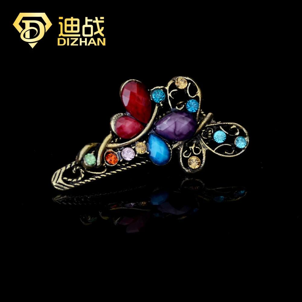 Vintage Fashion Multi Colors resin Crystal Hairpin Colorful Retro Resin Butterfly Hair clips Hairpins For Women Girl headwear
Vintage Fashion Multi Colors resin Crystal Hairpin Colorful Retro Resin Butterfly Hair clips Hairpins For Women Girl headwear
