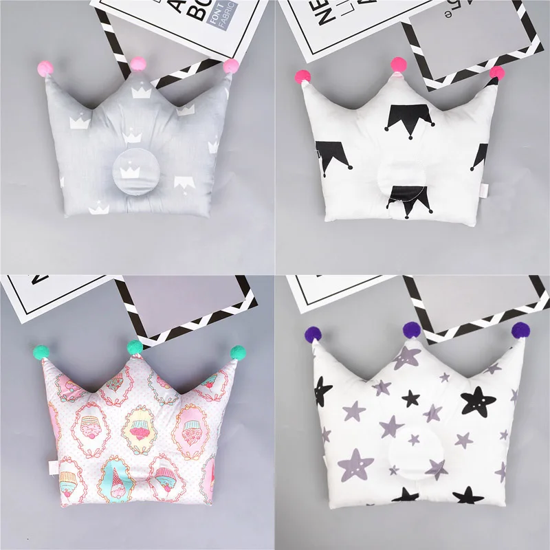 Cute Crown Baby Pillow Newborn Baby Room Decor Baby Head Shaping Pillow With Pompom Boy Girl Babykamer Decoration Room
Cute Crown Baby Pillow Newborn Baby Room Decor Baby Head Shaping Pillow With Pompom Boy Girl Babykamer Decoration Room
