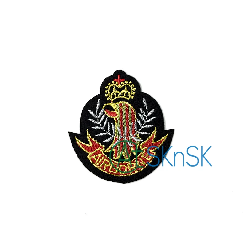 2Pcs/lot Bird with Crown Embroidered Patch Cloth Handmade Iron-on Badges Sewing Stickers Clothing Jacket Applique 6.6*7cm
2Pcs/lot Bird with Crown Embroidered Patch Cloth Handmade Iron-on Badges Sewing Stickers Clothing Jacket Applique 6.6*7cm