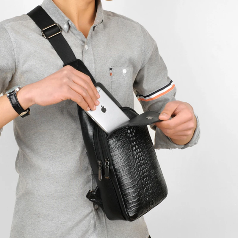 PURANI Crocodile Pattern Leather Men's Chest Bag Fashion Crossbody Bag Double Zipper Bag Men Shoulder Bags male Chest Waist Pack
PURANI Crocodile Pattern Leather Men's Chest Bag Fashion Crossbody Bag Double Zipper Bag Men Shoulder Bags male Chest Waist Pack