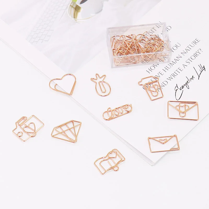 TUTU 18pcs/box Kawaii mix 9 style of Rose Gold Paper Clips Bookmark Metal Binder Paper Clip Bookmark Office Statioinery H0269
TUTU 18pcs/box Kawaii mix 9 style of Rose Gold Paper Clips Bookmark Metal Binder Paper Clip Bookmark Office Statioinery H0269