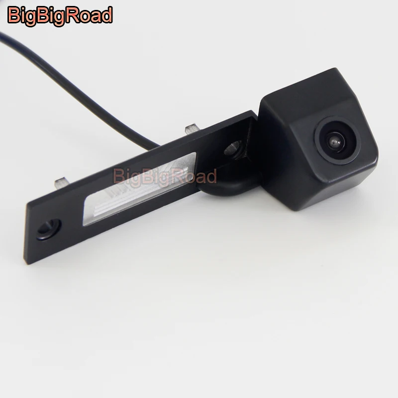 BigBigRoad Car Rear View Camera For Volkswagen New Bora Phaeton Magotan Touran 2013 Chery A5 2006 2007 2008 2009 G5 2010 2011
BigBigRoad Car Rear View Camera For Volkswagen New Bora Phaeton Magotan Touran 2013 Chery A5 2006 2007 2008 2009 G5 2010 2011