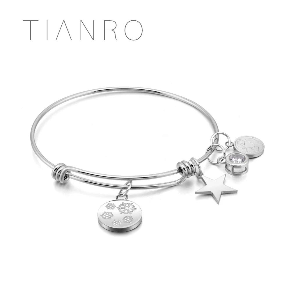TIANRO Titanium steel snowflake pendant bracelet high quality electroplating enamel ladies bracelet
TIANRO Titanium steel snowflake pendant bracelet high quality electroplating enamel ladies bracelet