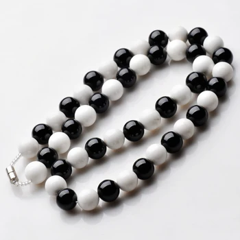 Drop Shipping Black Obsidian with White Shell Beads Blessing Lucky For Women Men Classic Gift fashion Style Necklace JoursNeige
Drop Shipping Black Obsidian with White Shell Beads Blessing Lucky For Women Men Classic Gift fashion Style Necklace JoursNeige