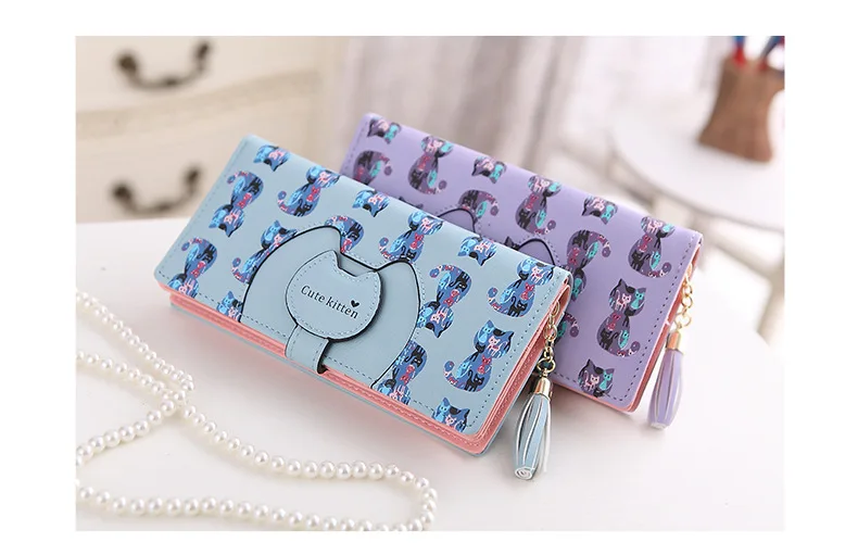 2888796801_1828403362