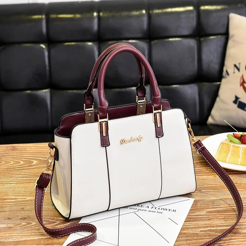 Women Bags Shoulder Tote Bags bolsos New Women Messenger Bags With Tassel Famous Designers Leather Handbags 2018080403
Women Bags Shoulder Tote Bags bolsos New Women Messenger Bags With Tassel Famous Designers Leather Handbags 2018080403