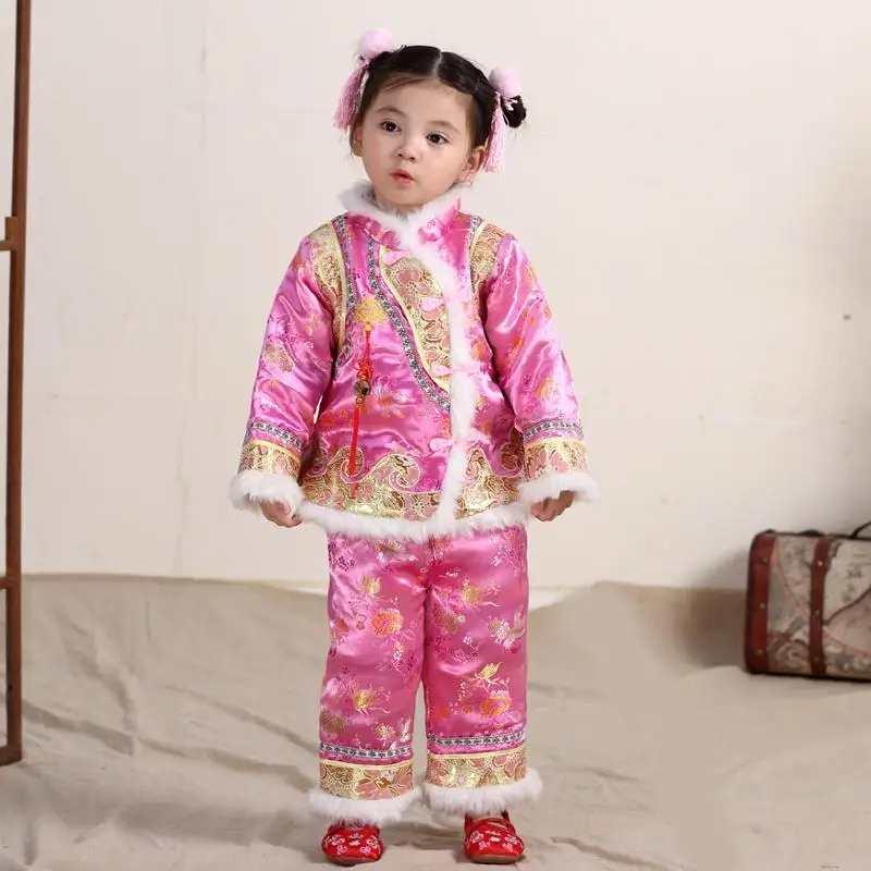 Chinese traditional clothing