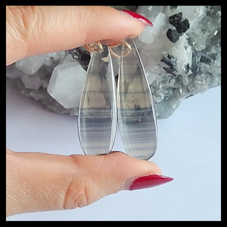 Natural Rainbow Fluorite Semi-precious stones, Jewelry accessories fashion Earring Beads,42x12x5mm,8.6g
Natural Rainbow Fluorite Semi-precious stones, Jewelry accessories fashion Earring Beads,42x12x5mm,8.6g