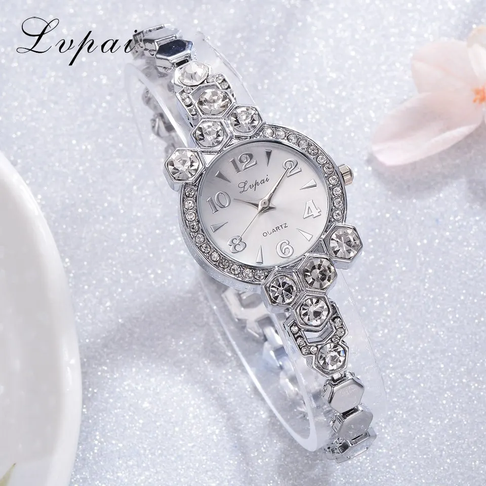 Lvpai Fashion Brand Women Watches Luxury Silver Hands Diamond Case Hexagon Alloy Strap Clock Women Bracelet Relojes De Mujer
Lvpai Fashion Brand Women Watches Luxury Silver Hands Diamond Case Hexagon Alloy Strap Clock Women Bracelet Relojes De Mujer