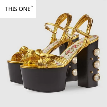 women's high heels sandals 2018 Europe fashion Waterproof platform shoes Ankle strap Roman Open toes Chunky heels shoes
women's high heels sandals 2018 Europe fashion Waterproof platform shoes Ankle strap Roman Open toes Chunky heels shoes