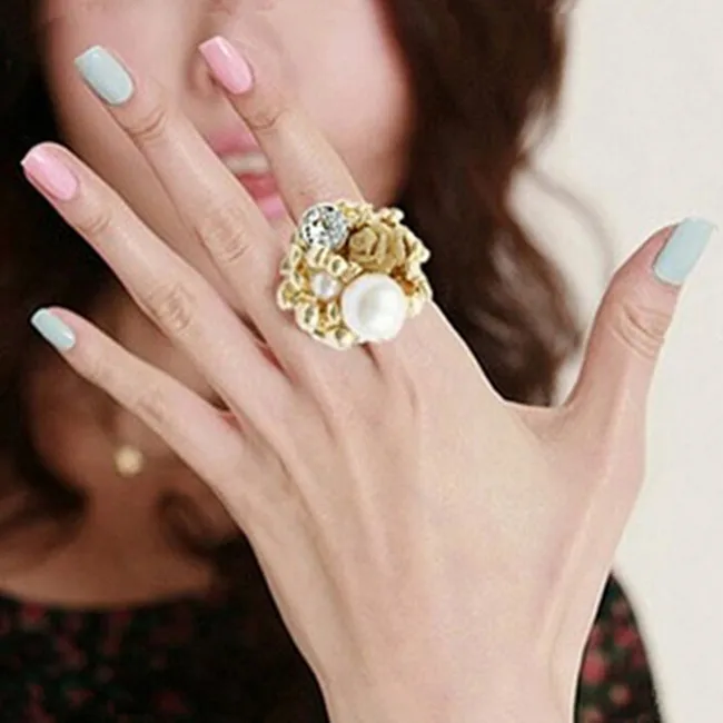 2015 New Fashion Hot Selling Fashion Imitation Pearl Lace Roses Rings Silver Color (Black)
2015 New Fashion Hot Selling Fashion Imitation Pearl Lace Roses Rings Silver Color (Black)