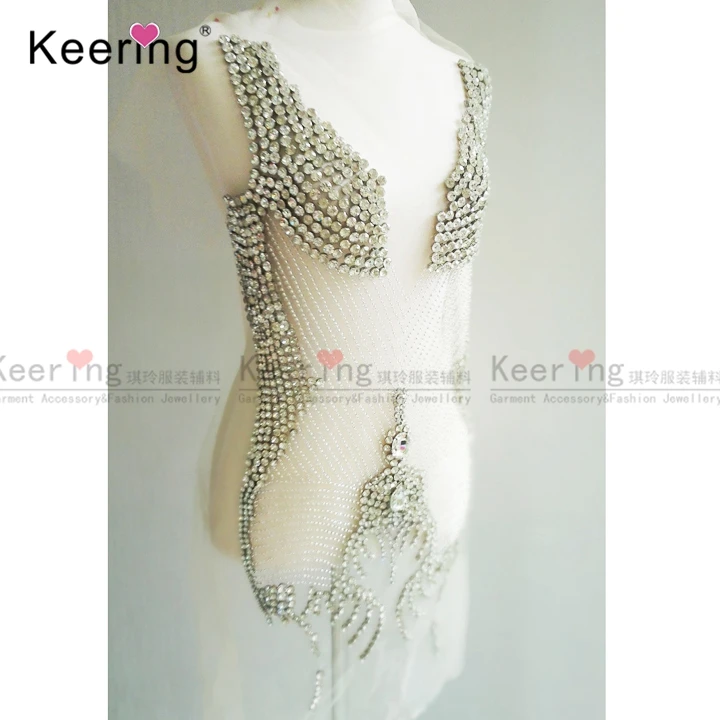Customized pretty decoration bodice rhinestone applique for weeding dress WDP-065
Customized pretty decoration bodice rhinestone applique for weeding dress WDP-065